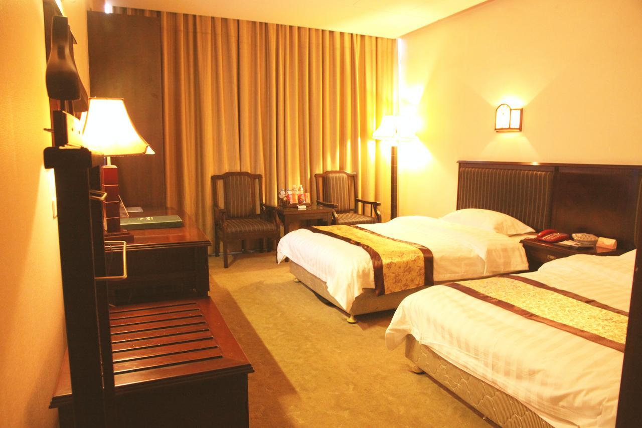 Nantian Grand Hotel 柳州 エクステリア 写真