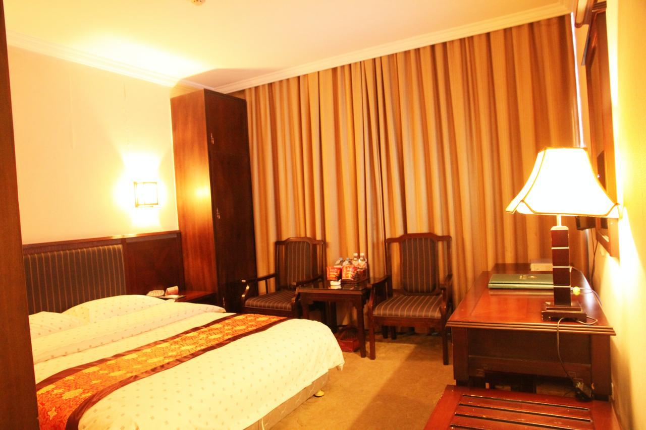 Nantian Grand Hotel 柳州 エクステリア 写真